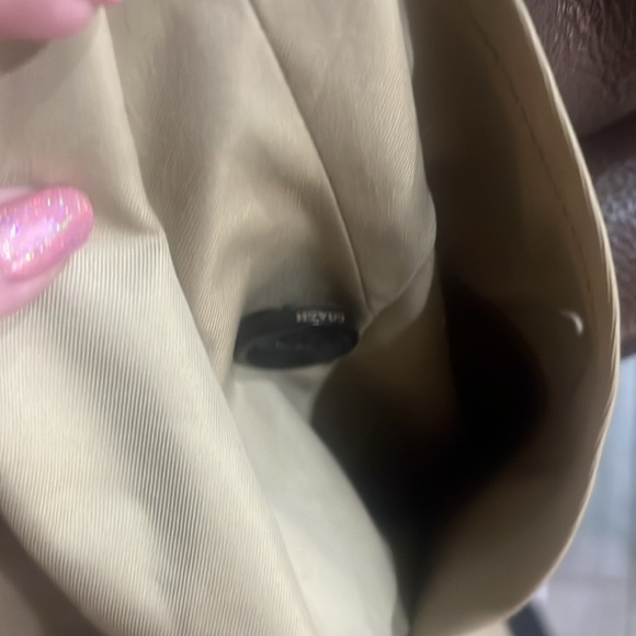 Coach rain trench coat.  Size medium. - Picture 6 of 7